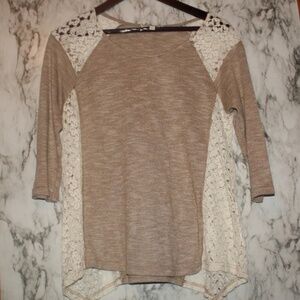 Umgee Brown (Tan) Sweater with Lace Detail‎ Small